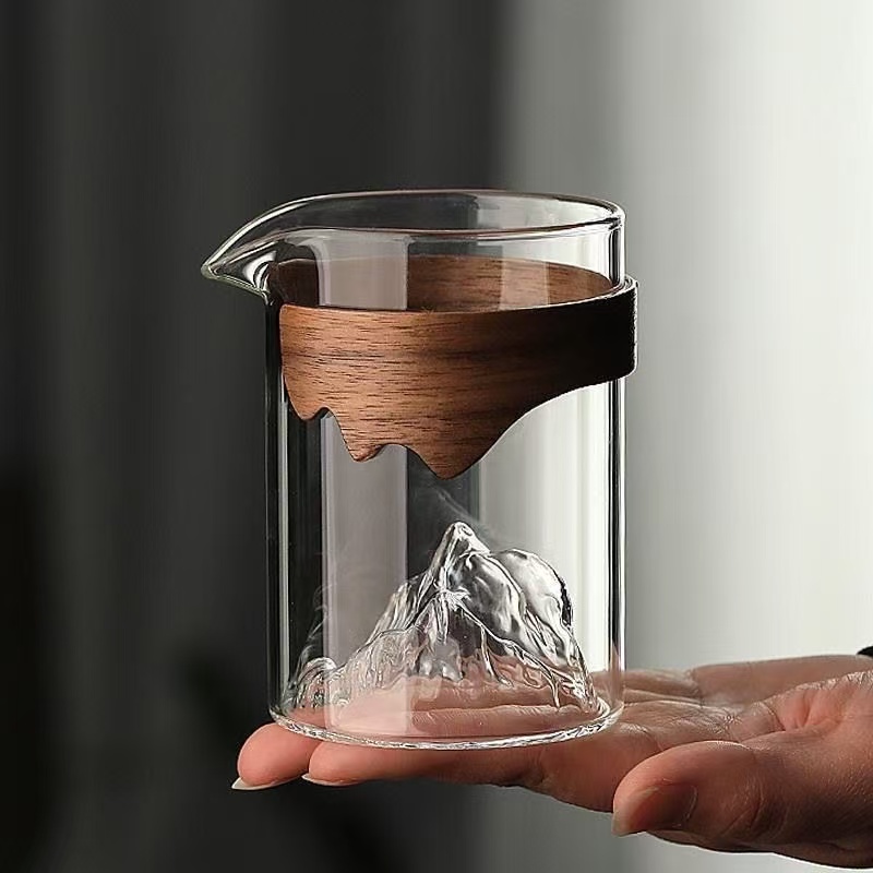 Y6115玻璃高观山公道杯