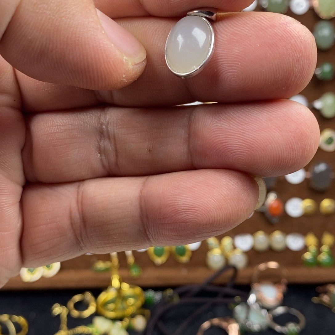 和田玉（青白玉）戒指银S925镶嵌