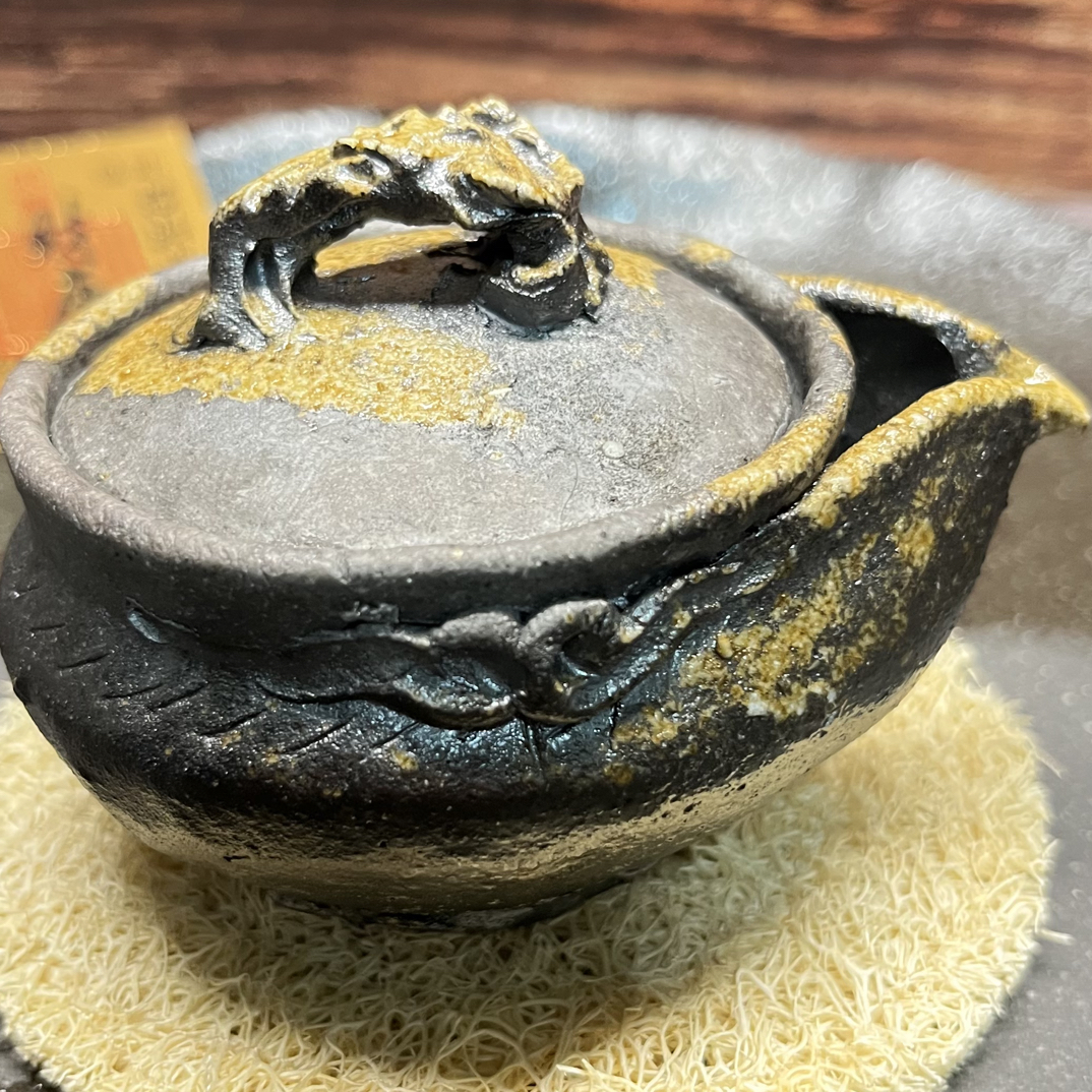 森丁斋～引出黑灵芝斋宝瓶～80ml金湖麻皮克油亮