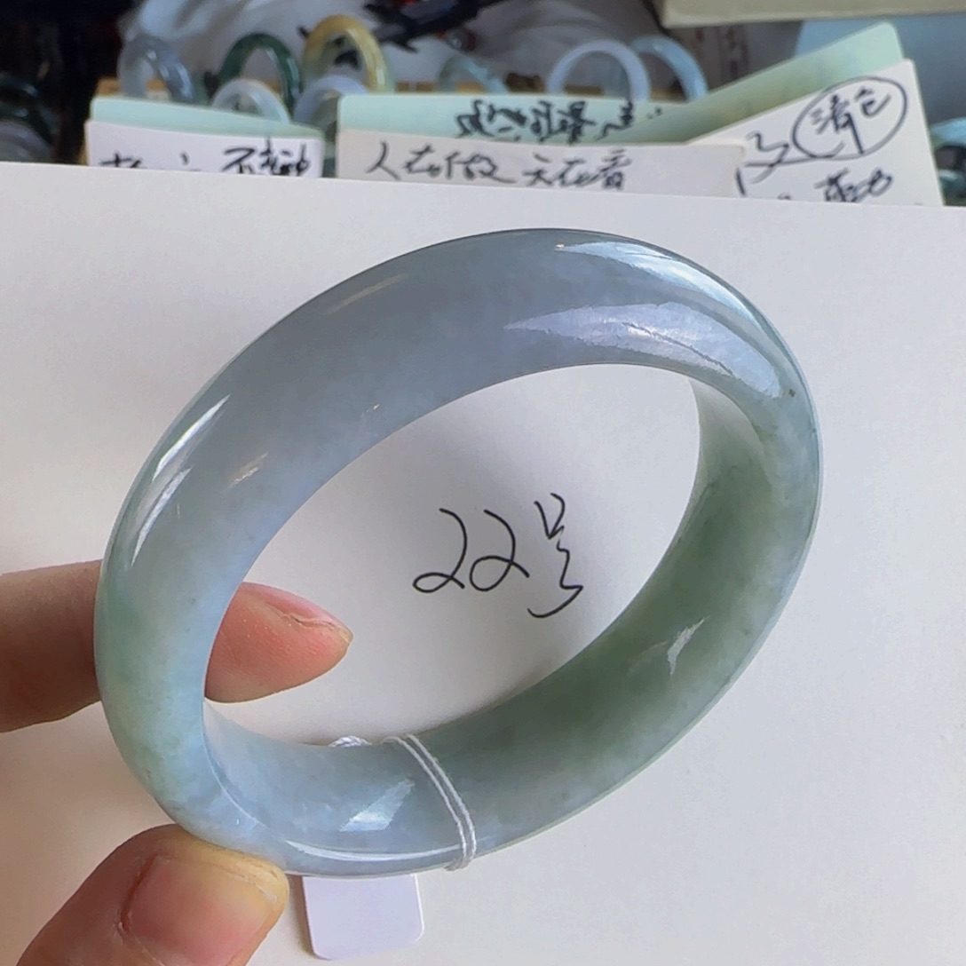 翡翠手镯未镶嵌老坑56