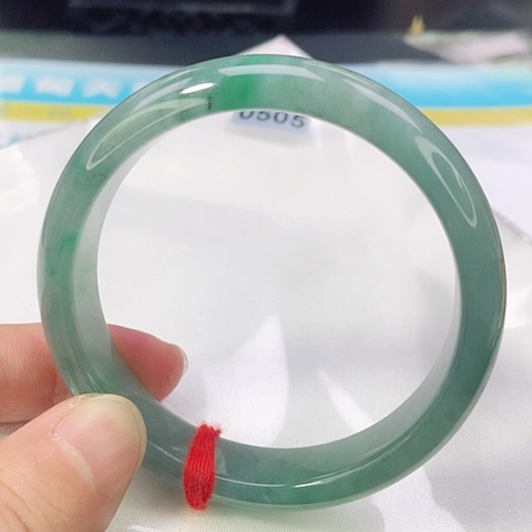 翡翠手镯未镶嵌0505号