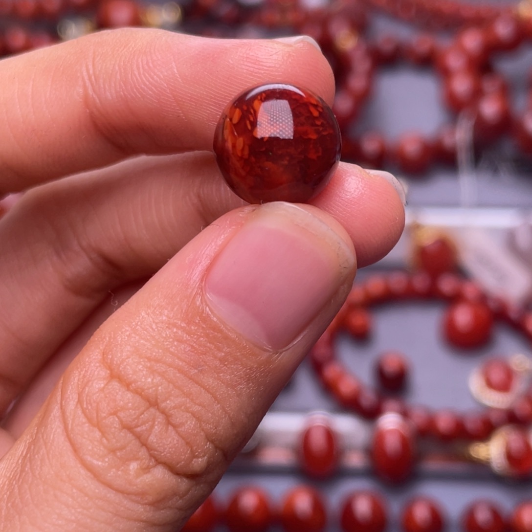 南红玛瑙未镶嵌其他天然原矿）收藏级12mm瓦西牛血火焰单珠