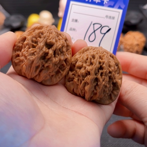 文玩核桃把件41麦虎全 189