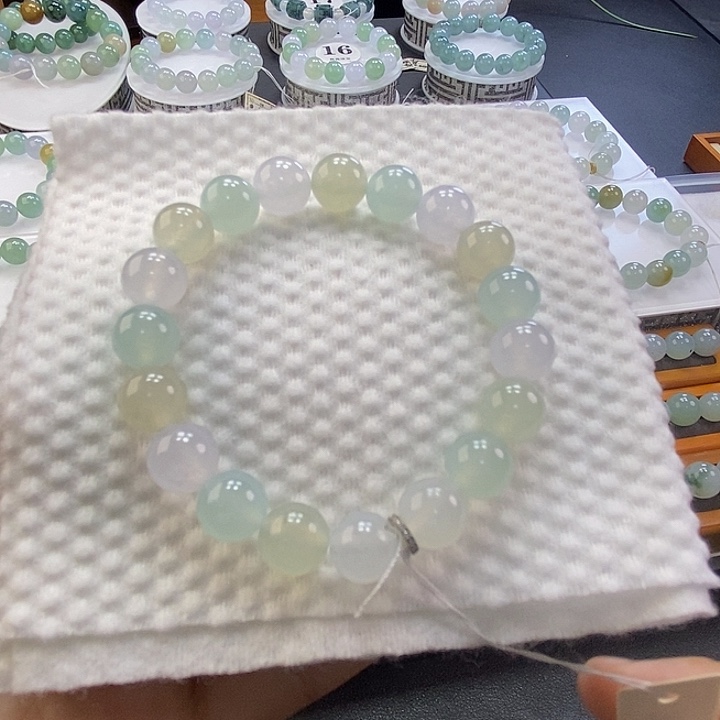 定制翡翠未镶嵌翡翠卡10