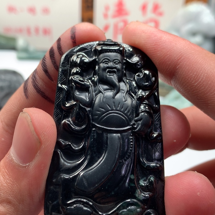 翡翠未镶嵌颈饰保真天然a货翡翠