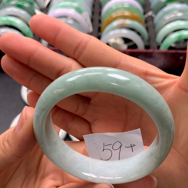 未镶嵌手镯翡翠手镯