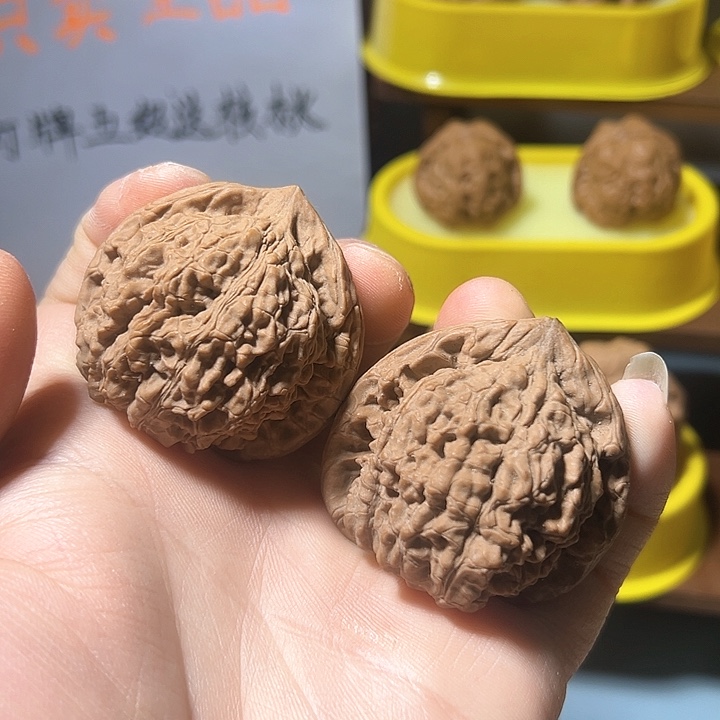 文玩核桃吊坠官帽