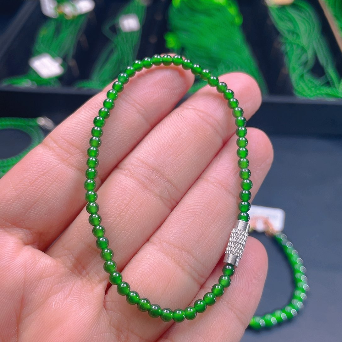 翡翠未镶嵌项链888888888