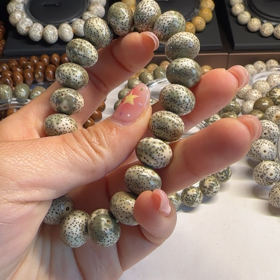 星月菩提吊坠兰****师1411苹果圆阴皮