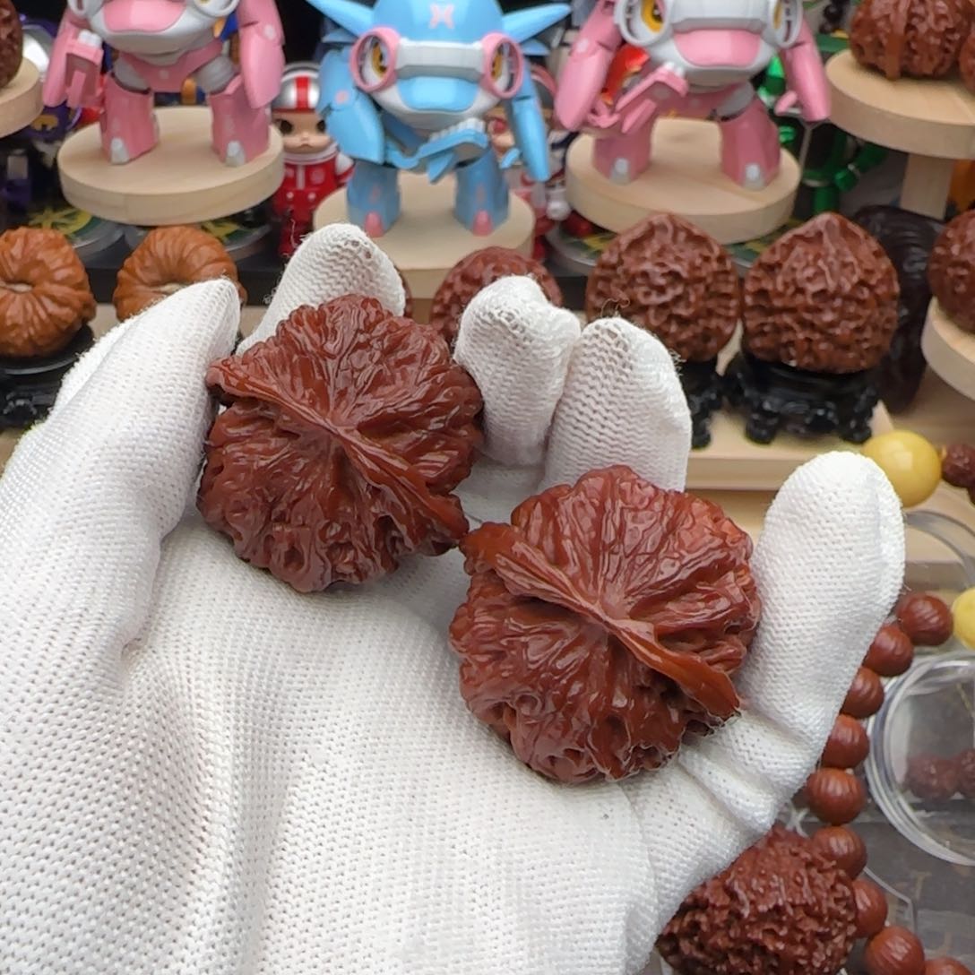 文玩核桃吊坠熊****?39全品红苹果园