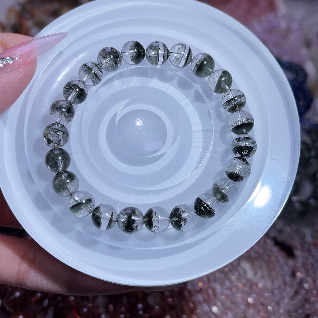 水晶手链未镶嵌千层绿幽灵8