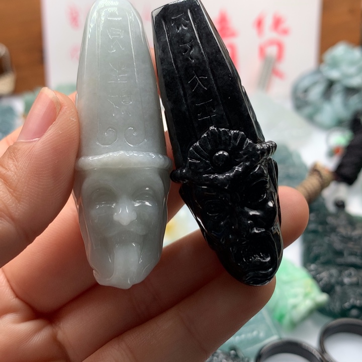 翡翠颈饰未镶嵌保真天然A货翡翠