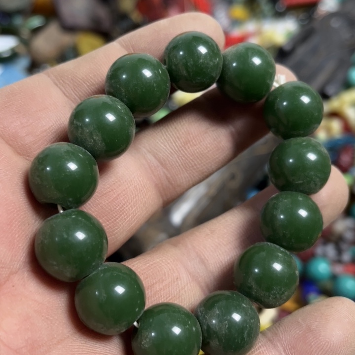 未镶嵌和田玉（糖玉）挂件