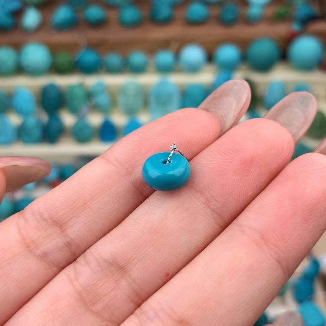 未镶嵌绿松石珠宝奇石