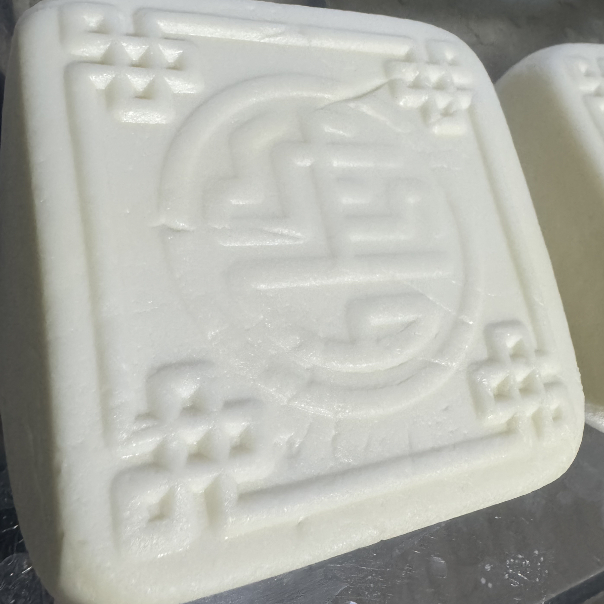 牧都丨来自乌珠穆沁纯手工奶豆腐