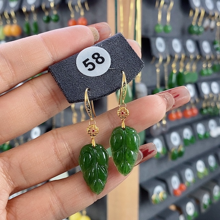 和田玉耳饰18K金镶嵌