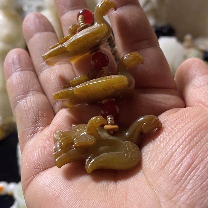 前***，和田玉未镶嵌挂件