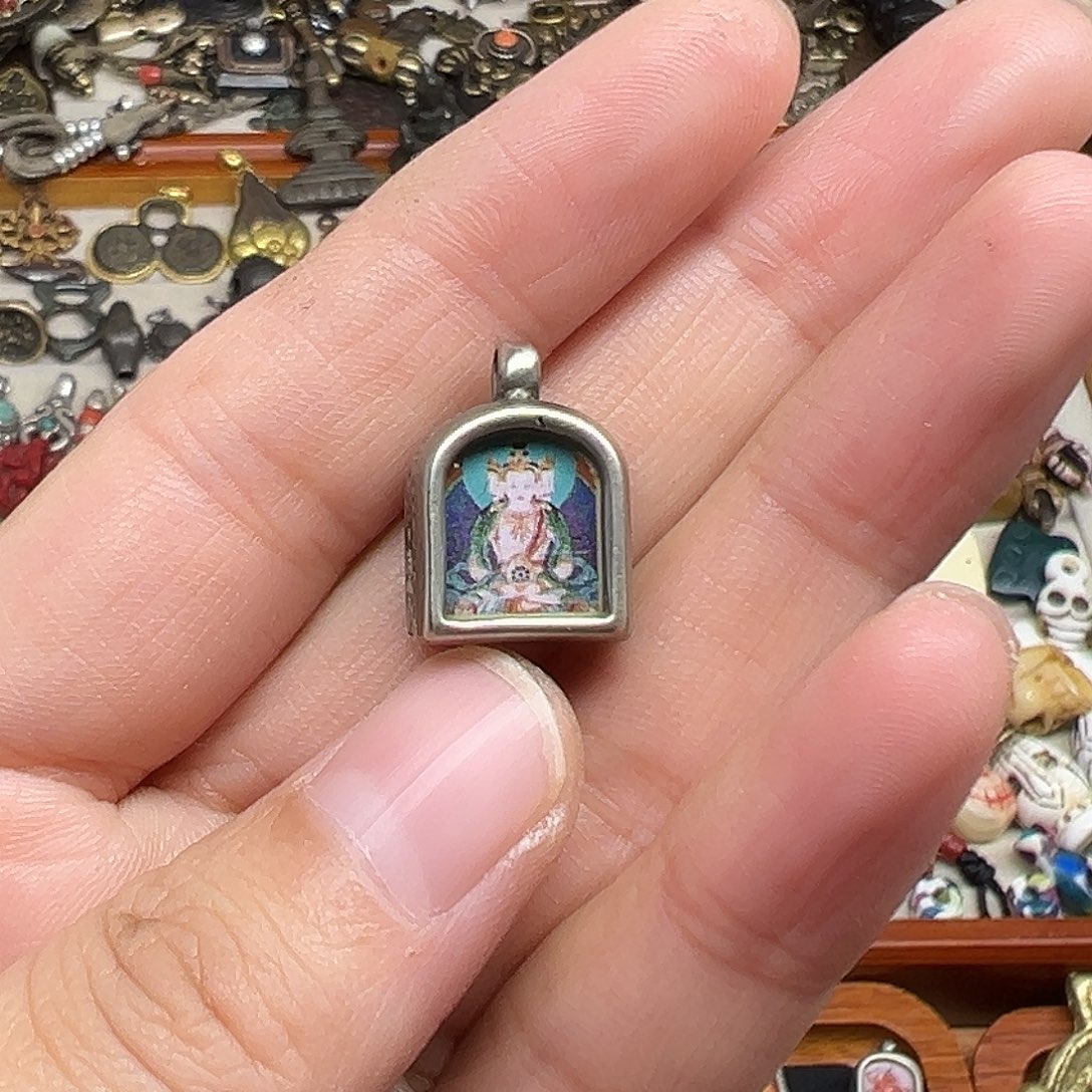 夏***秋铜铁合金类藏地精美嘎乌盒