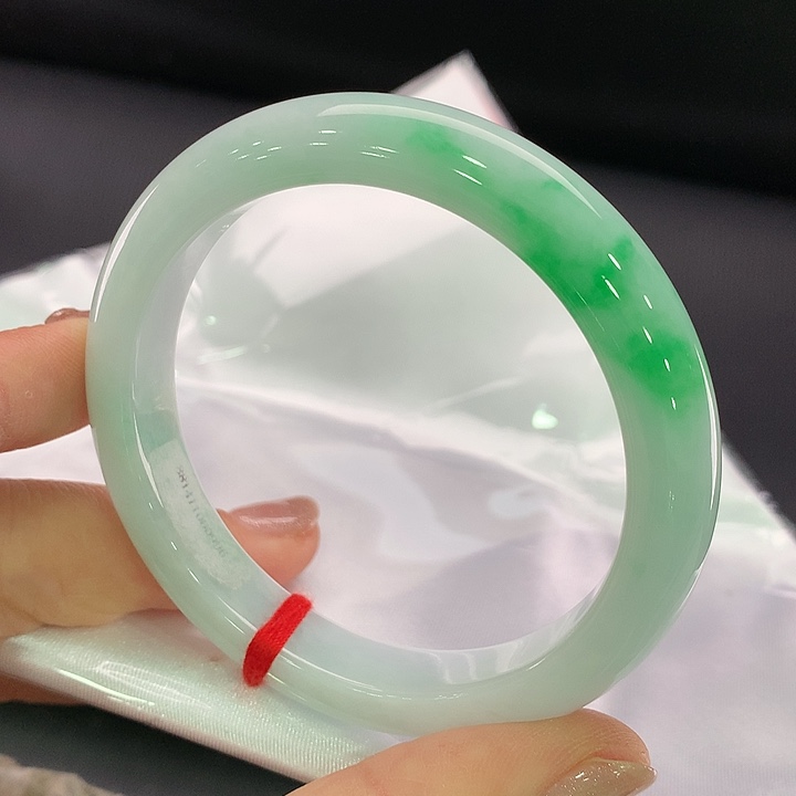 翡翠手镯未镶嵌正圈57-58