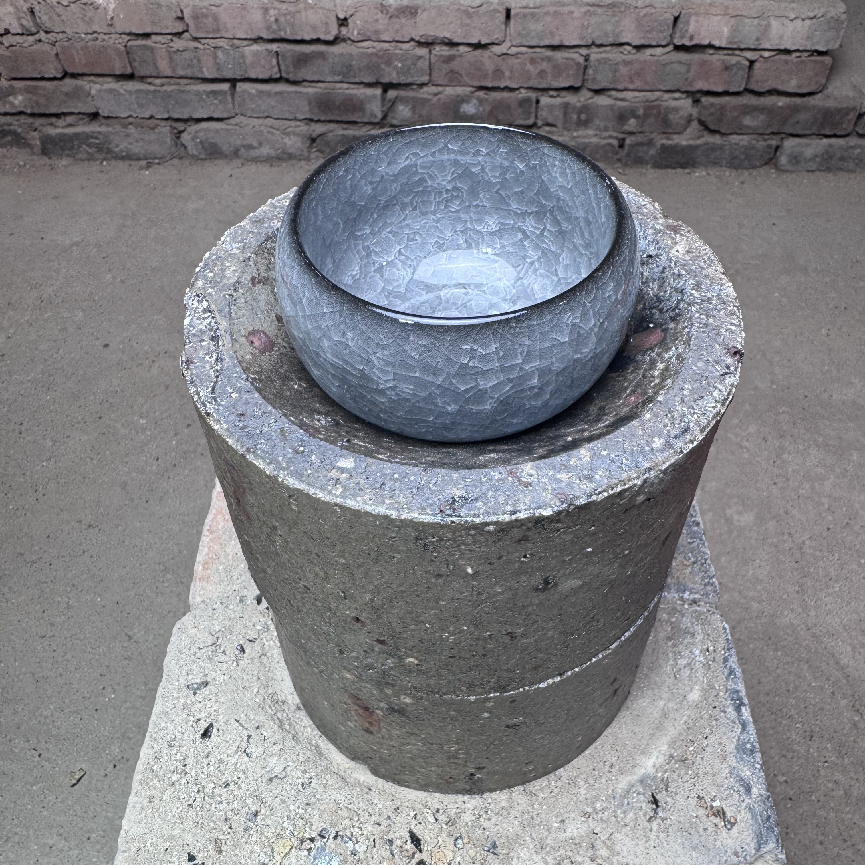 茶盏星越闪购链接   黑色冰川花盏