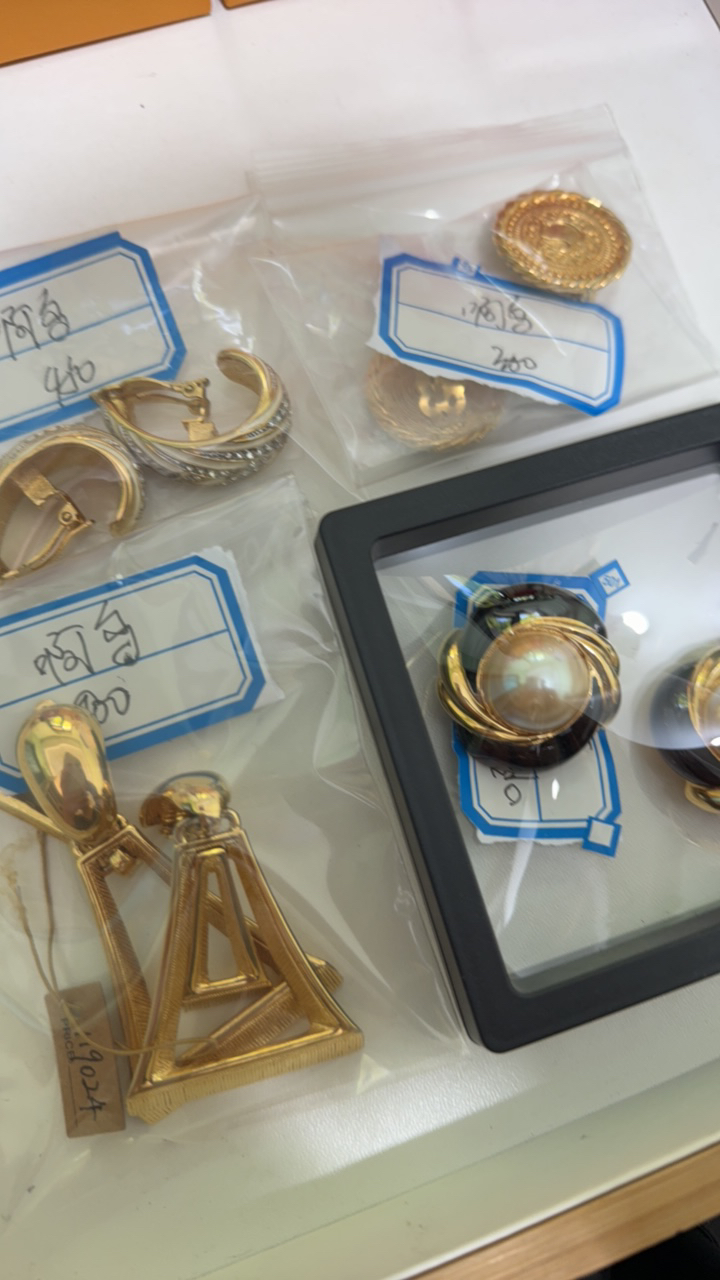 合金耳饰 中古合集乱拍不发耳夹精致轻奢金色复古时尚