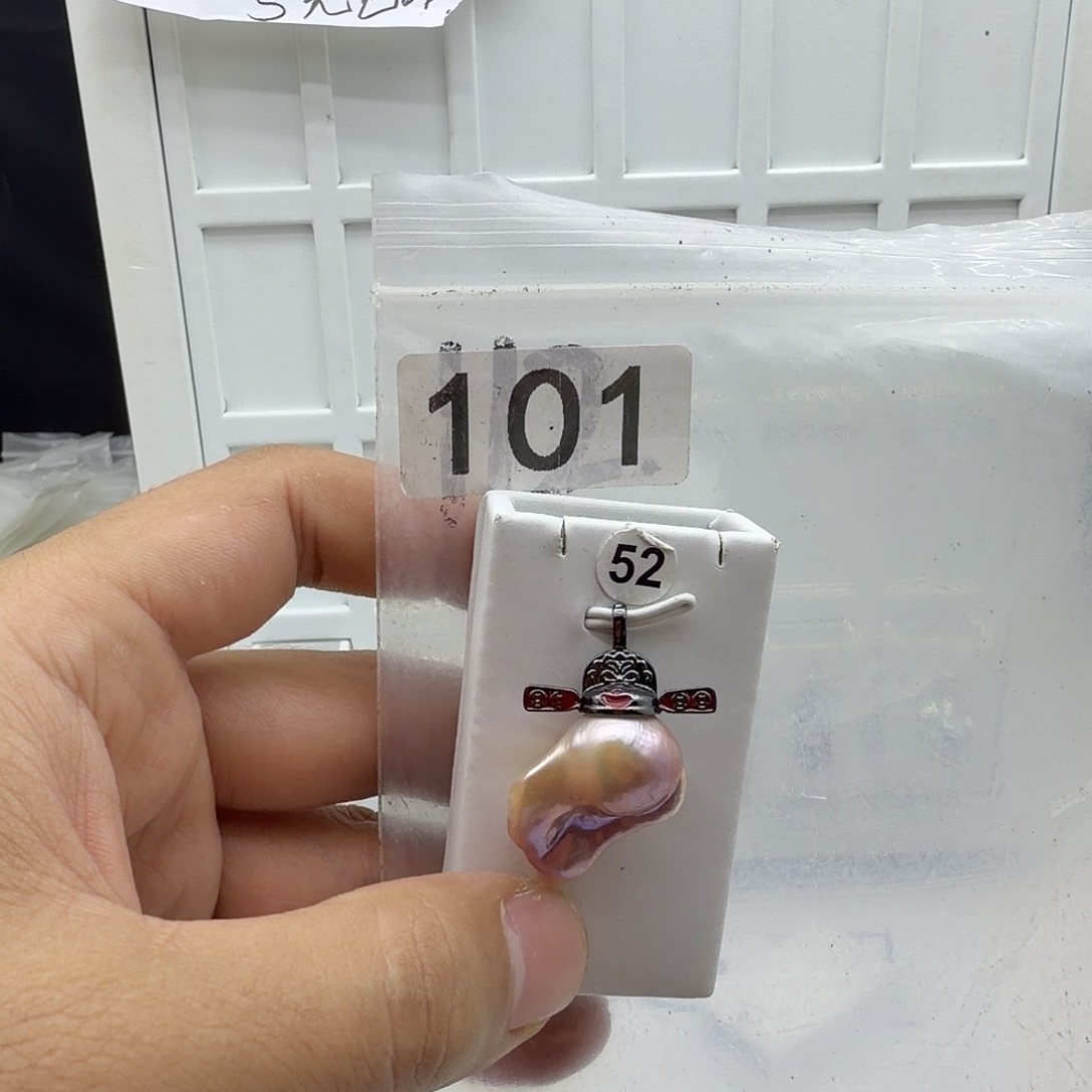 合金淡水珍珠颈饰