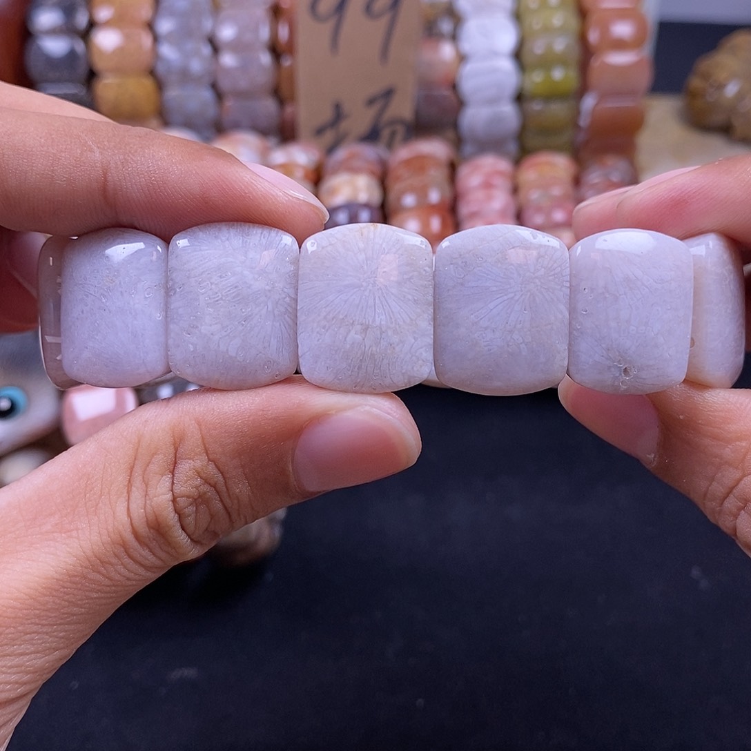 硅化珊瑚（珊瑚玉）未镶嵌手串霸王花28