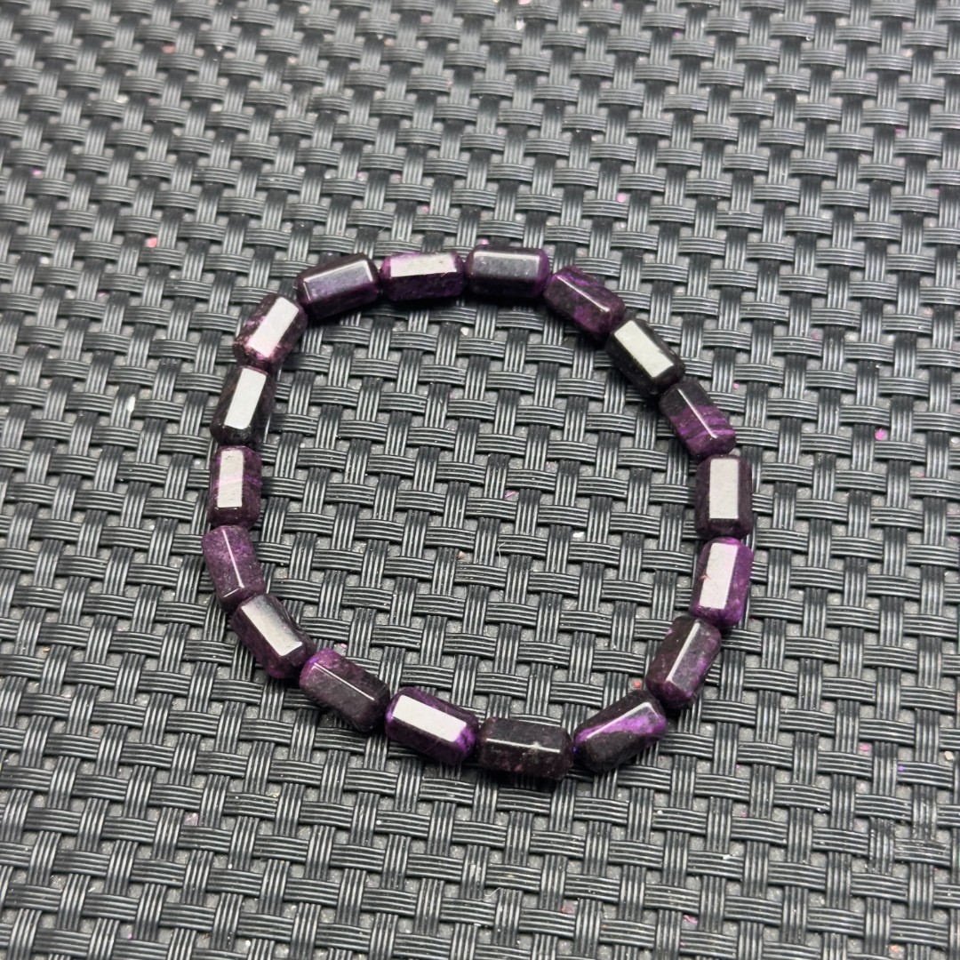 【唐艺】L57主播推荐款轻奢风常规棱柱手串多样性发一件