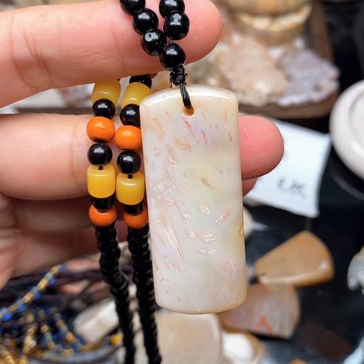 硅化珊瑚（珊瑚玉）手镯未镶嵌