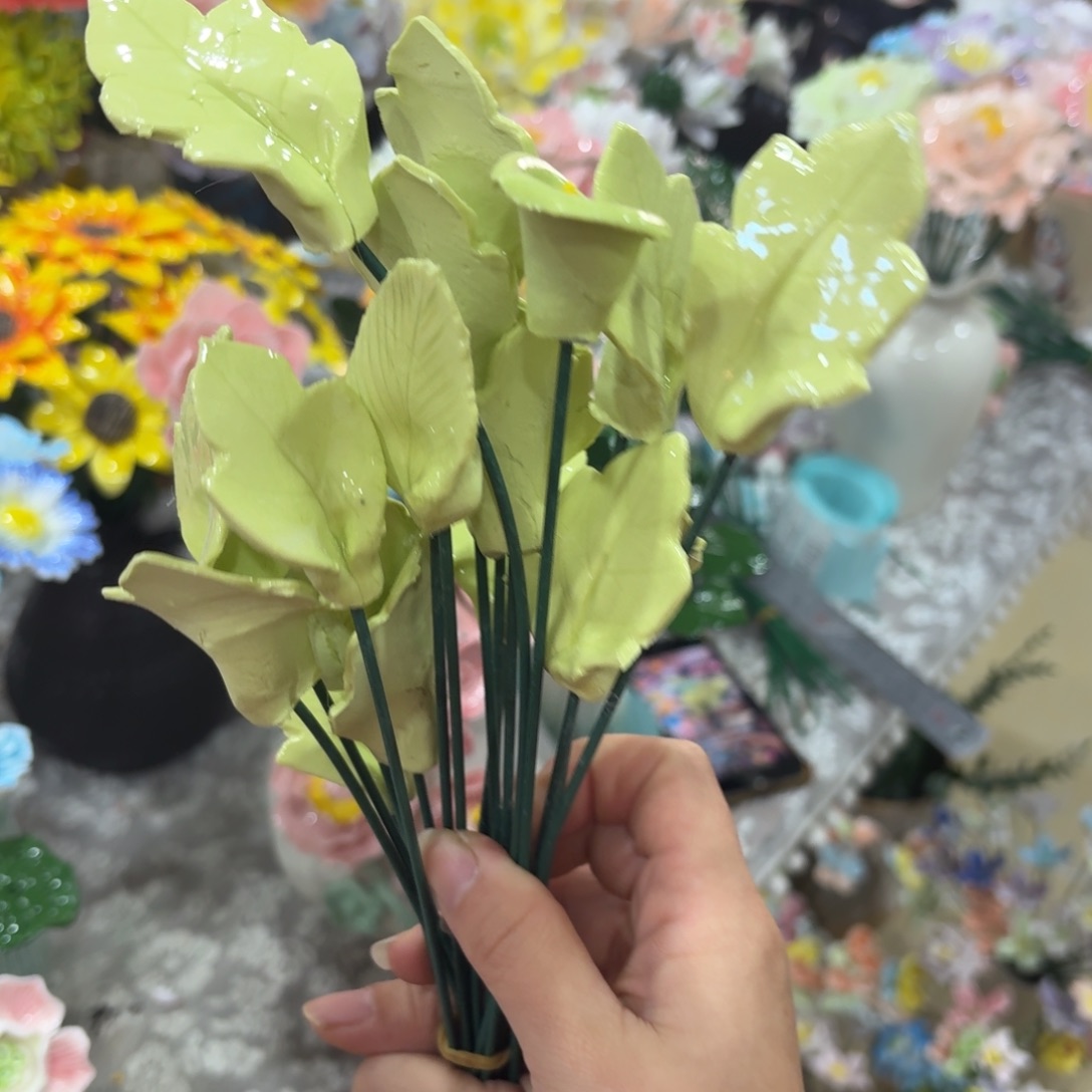 瑕疵1片陶瓷花满20元发货退款拉黑