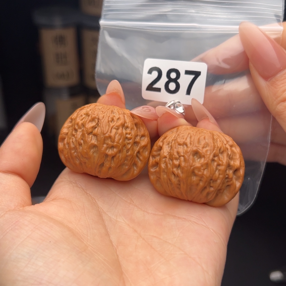 吊坠文玩核桃铁锤40+