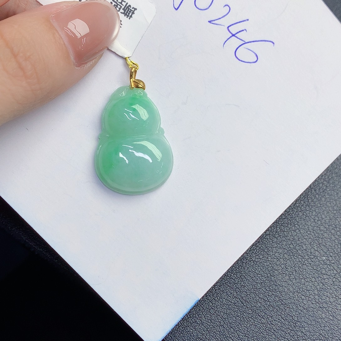 【闪购商品】翡翠颈饰18K金镶嵌00000000