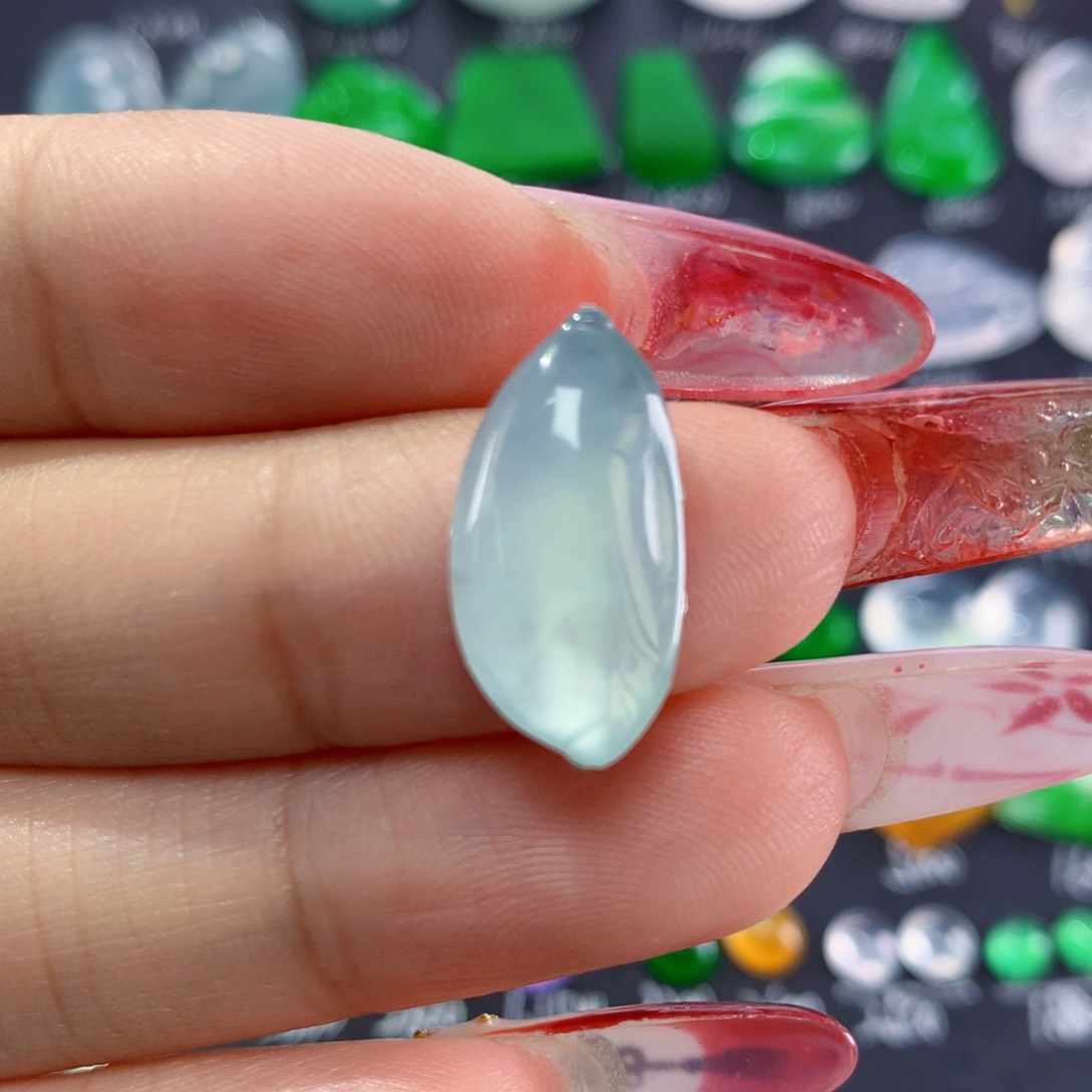 翡翠颈饰未镶嵌纯天然缅甸翡翠A货