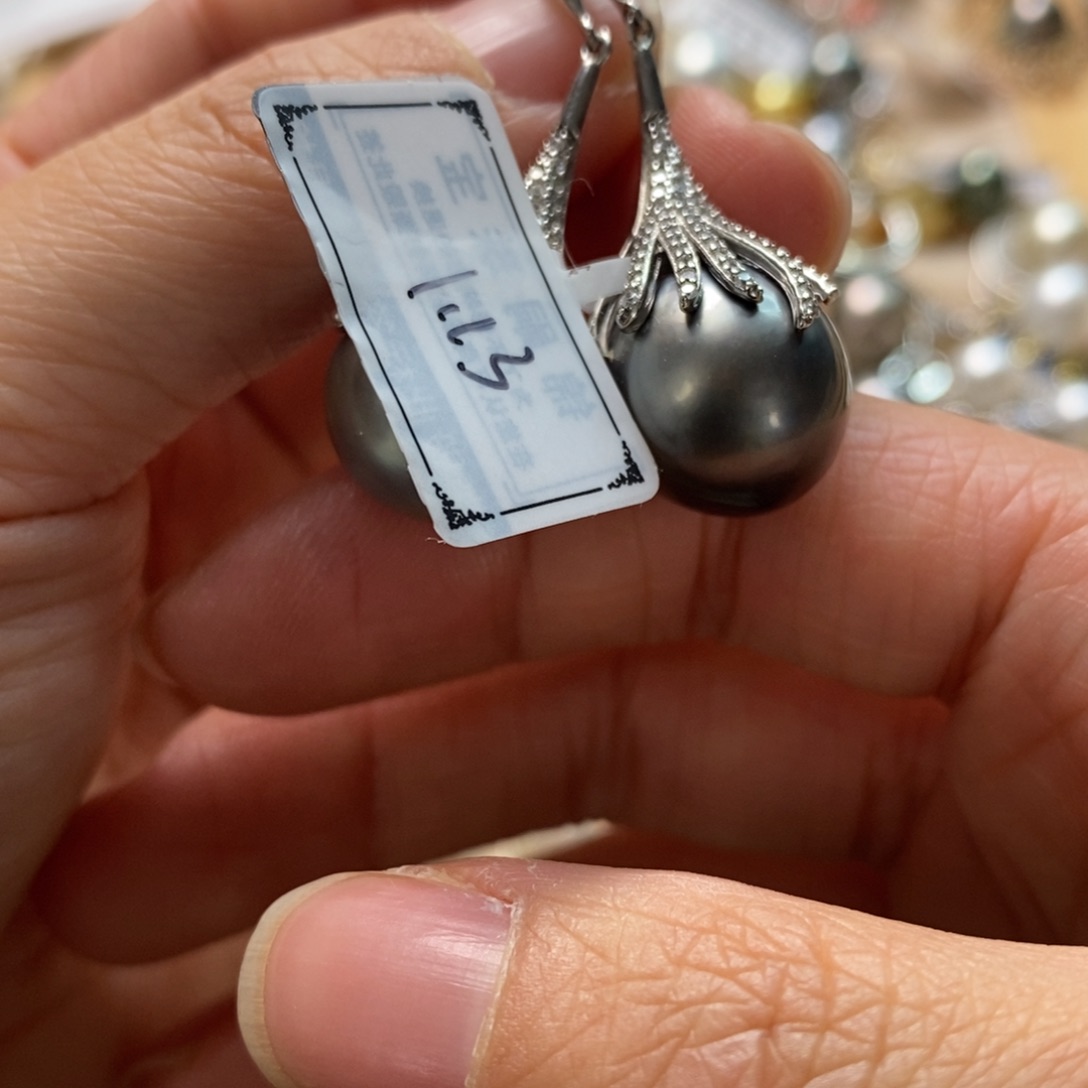 银S925镶嵌海水珍珠耳饰