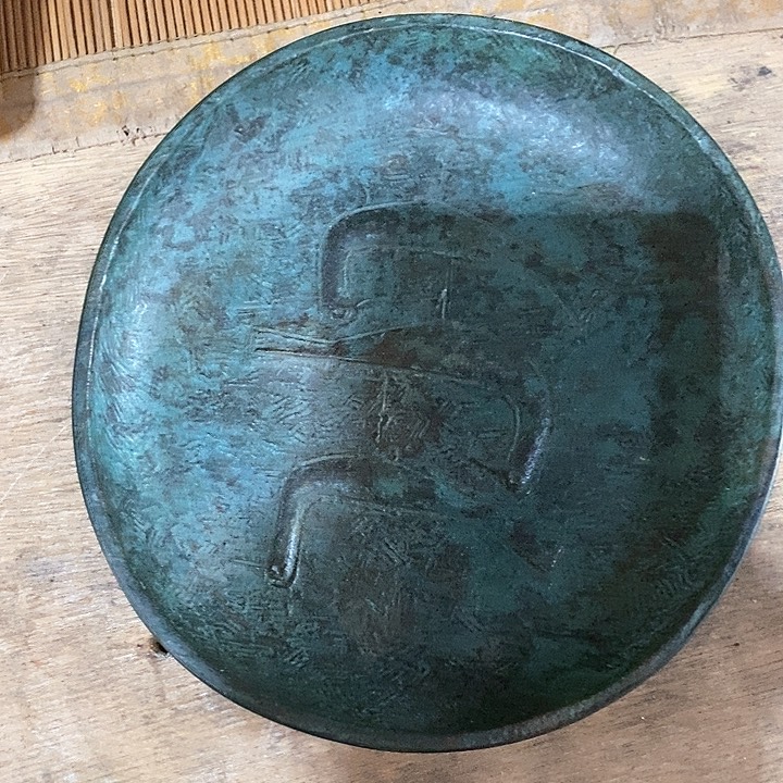 壶…………………………………………..