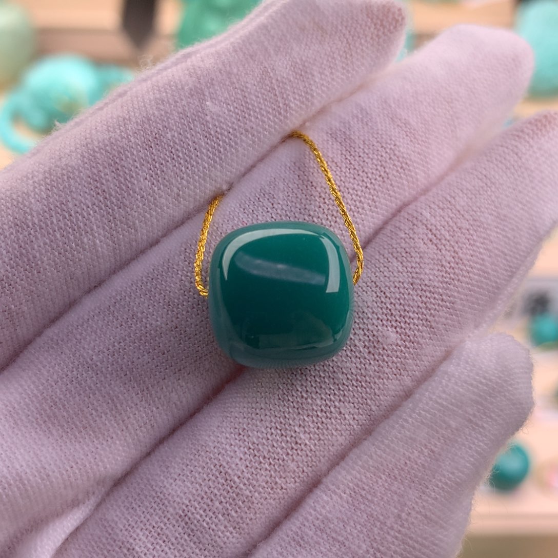 绿松石珠宝奇石未镶嵌14.1×13.8