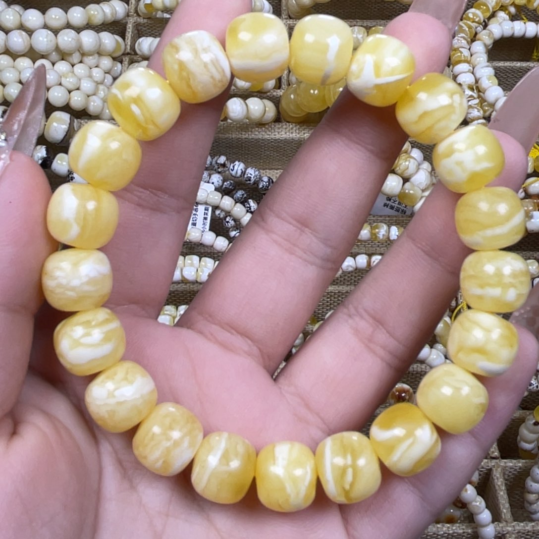 手绳琥珀未镶嵌11m