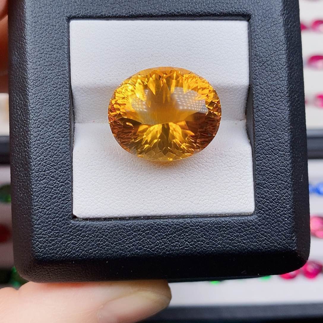 黄晶裸石未镶嵌27.3c t