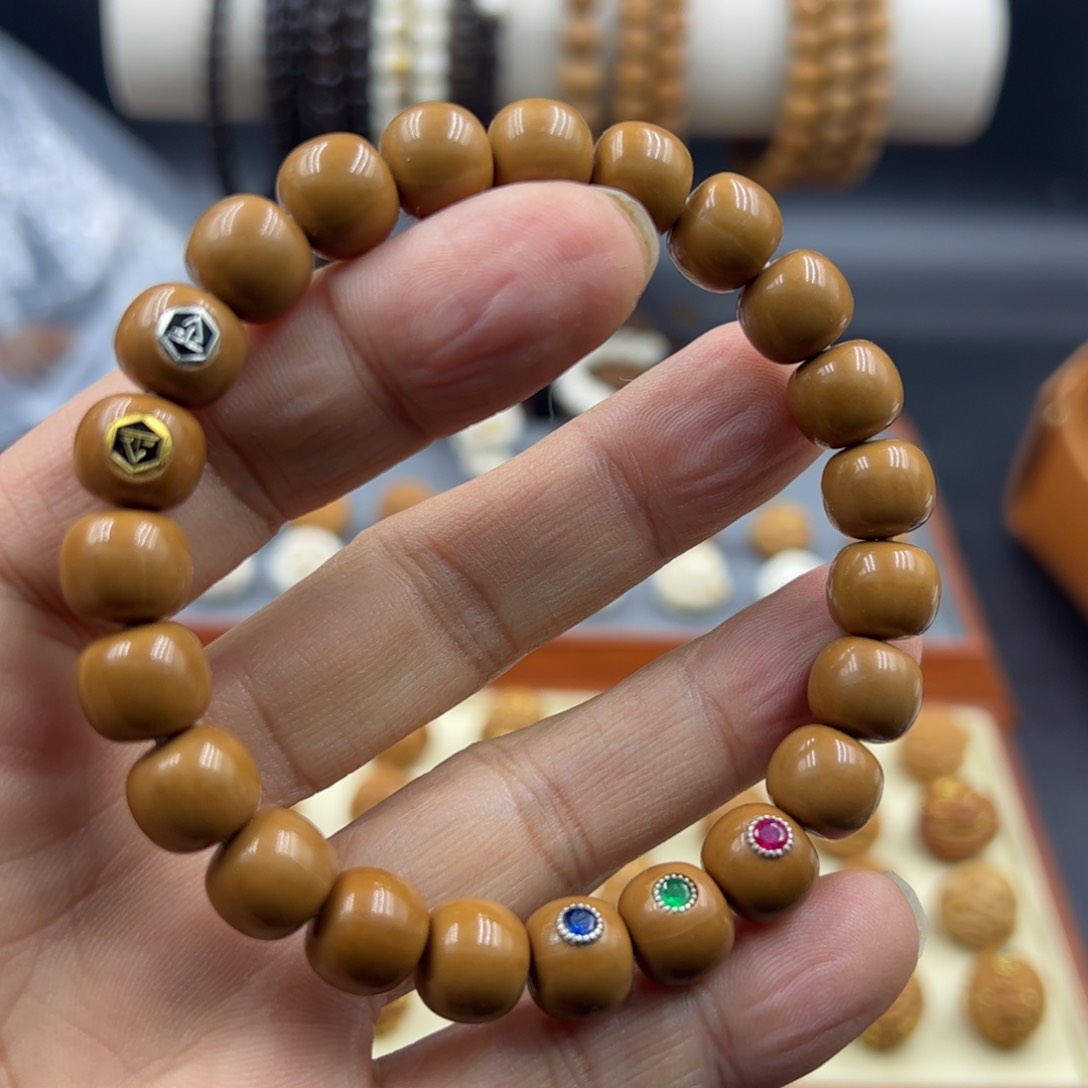 猴头核桃吊坠老型手串