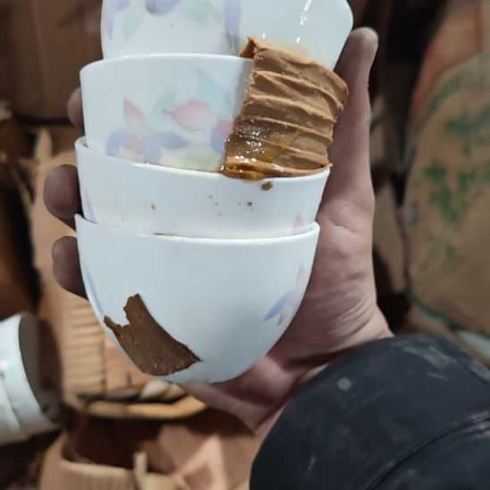 摆件陶瓷盘子碗啥都有