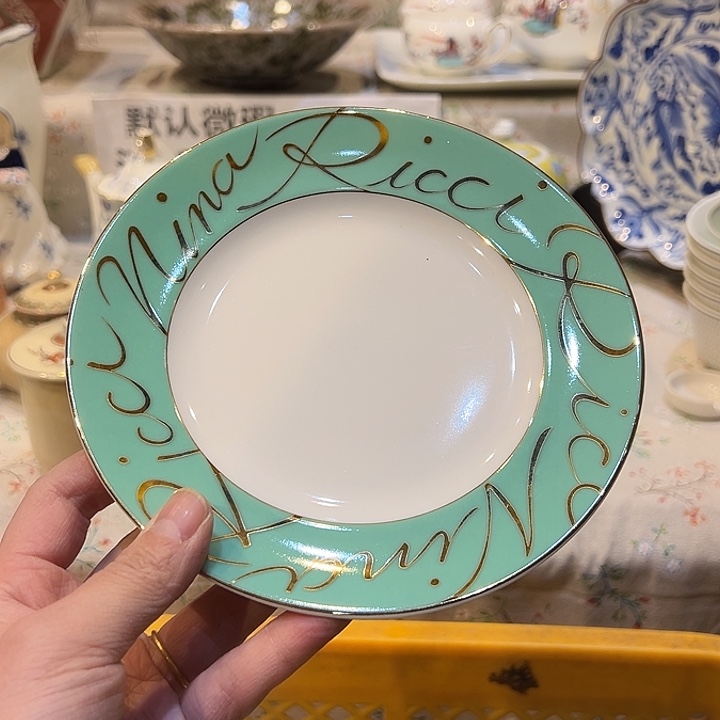 柠***可满二十五包邮，默认微瑕紫砂