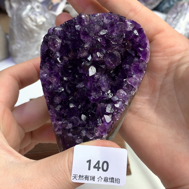 紫晶大型摆件（非配饰）未镶嵌