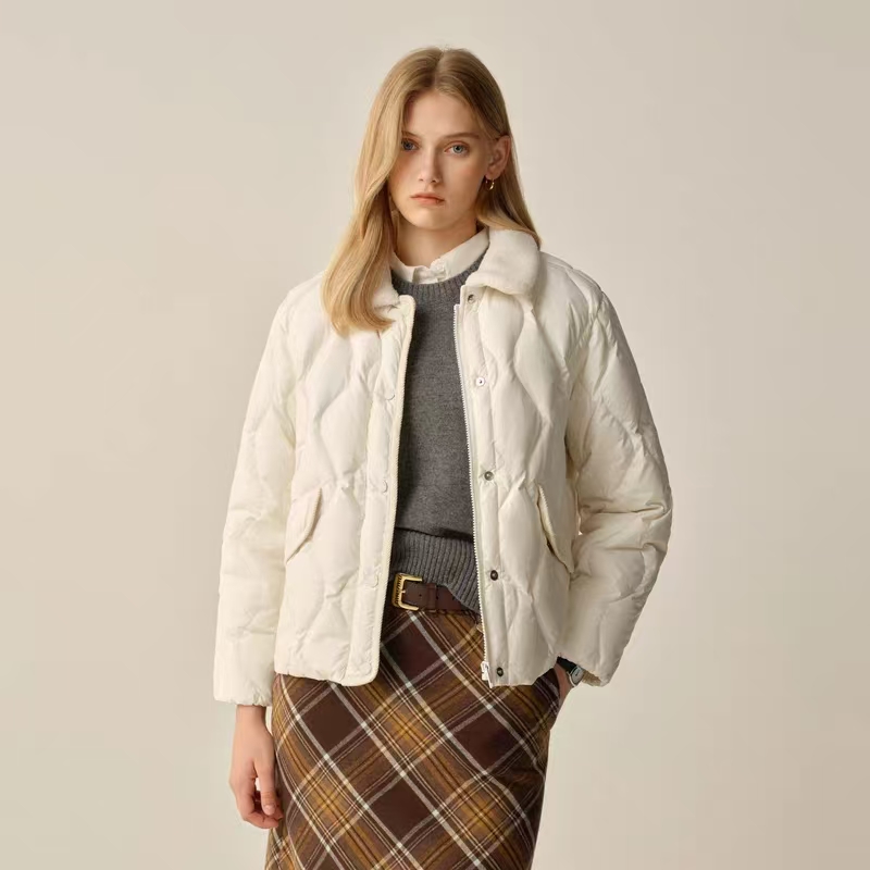 Eland衣恋羽绒服女长袖翻领保暖外套EEJDF4TM03