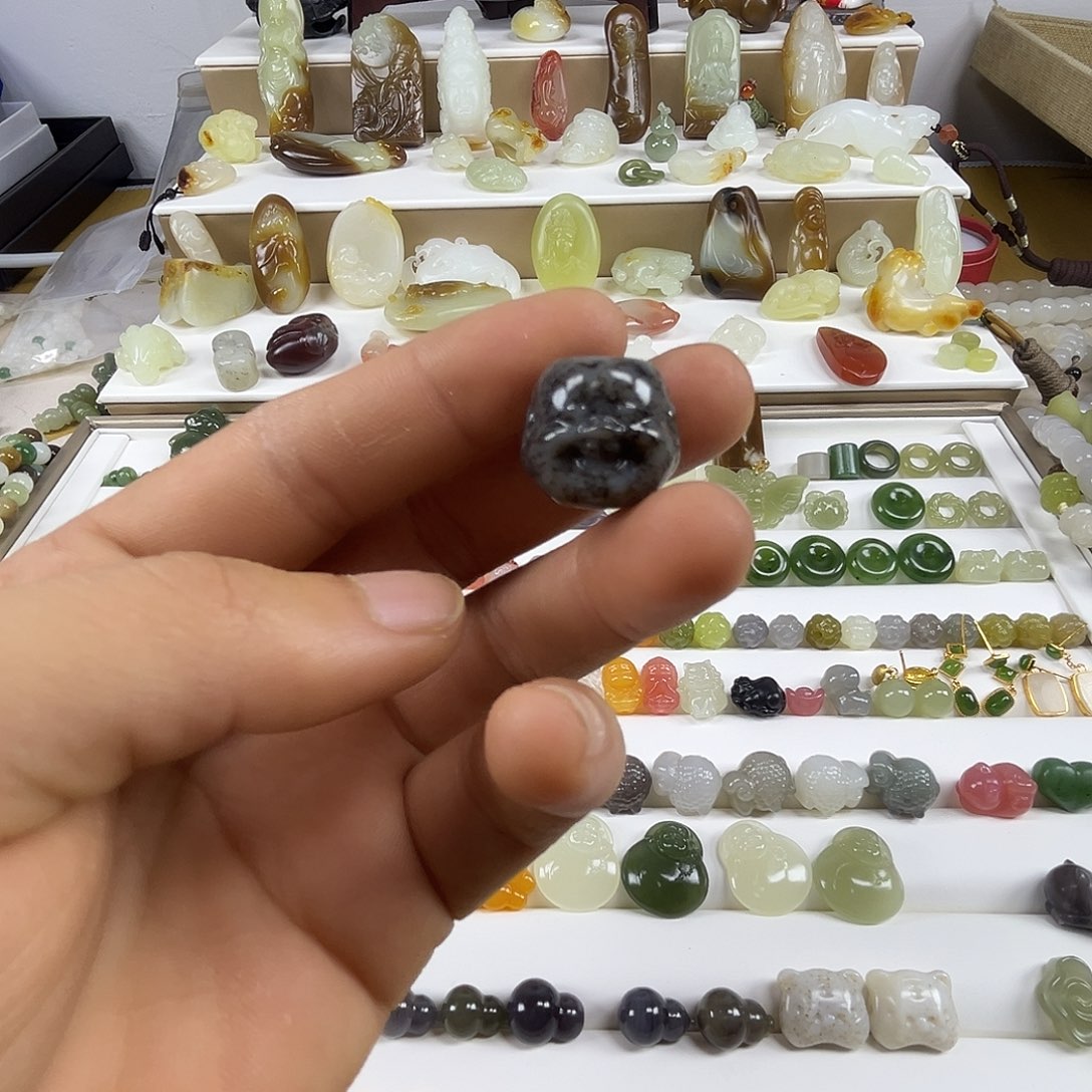 和田玉（糖玉）未镶嵌戒指