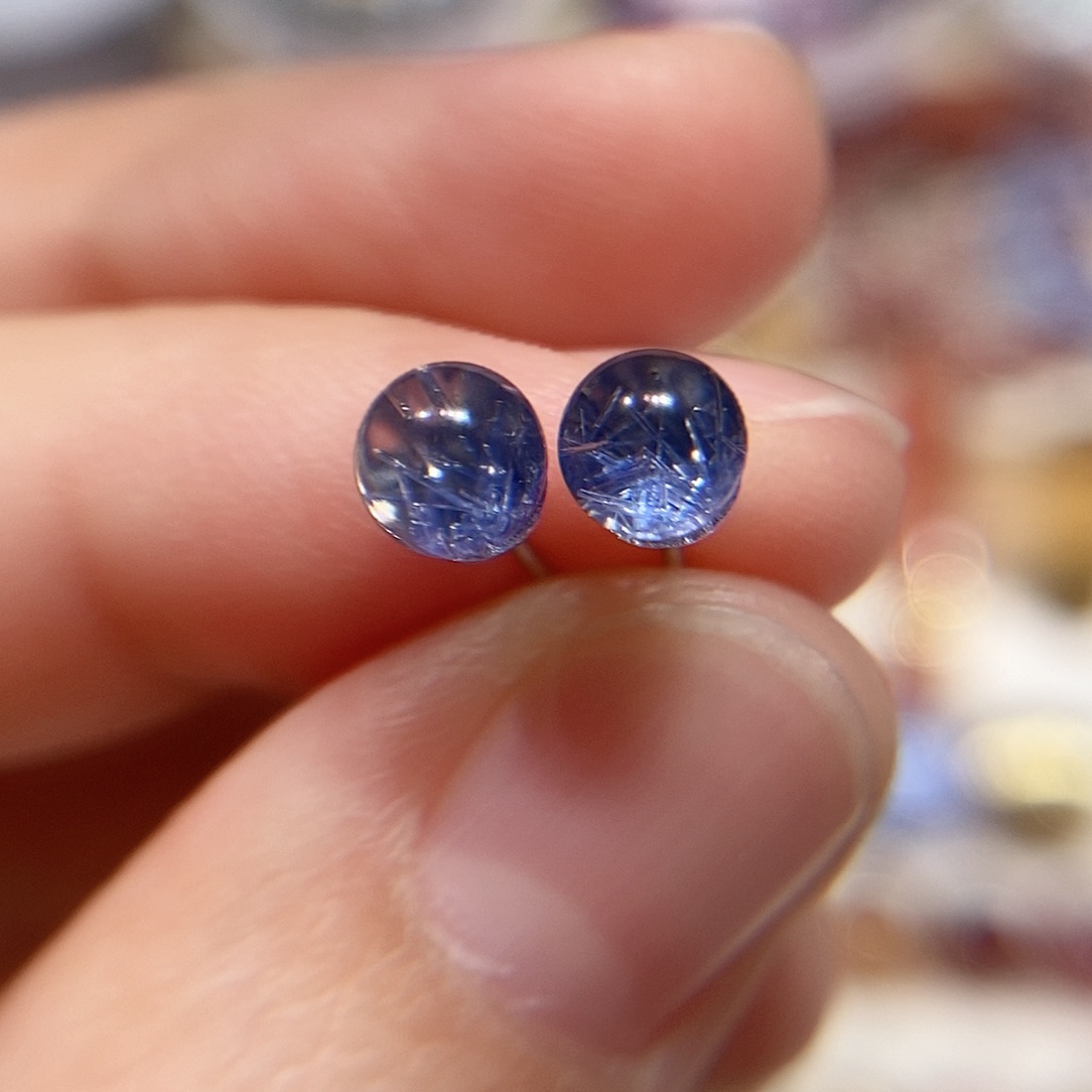 水晶蓝发耳钉银S925镶嵌