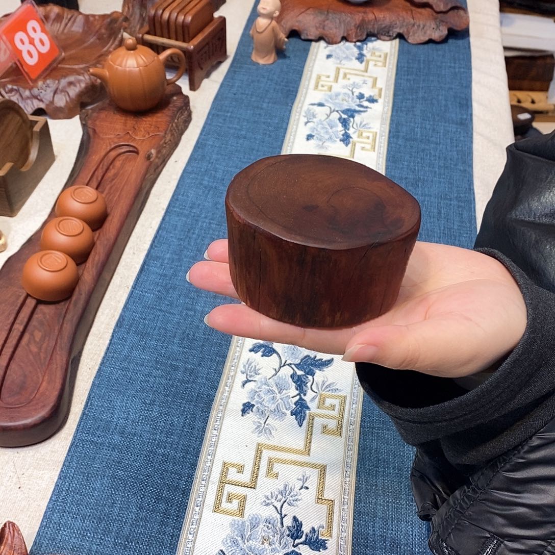 9缅甸花梨木花梨木小底座