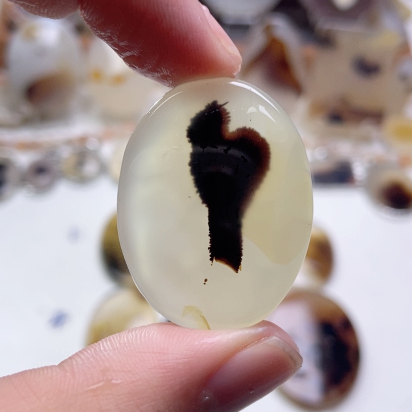 【闪购商品】玛瑙/玉髓颈饰未镶嵌