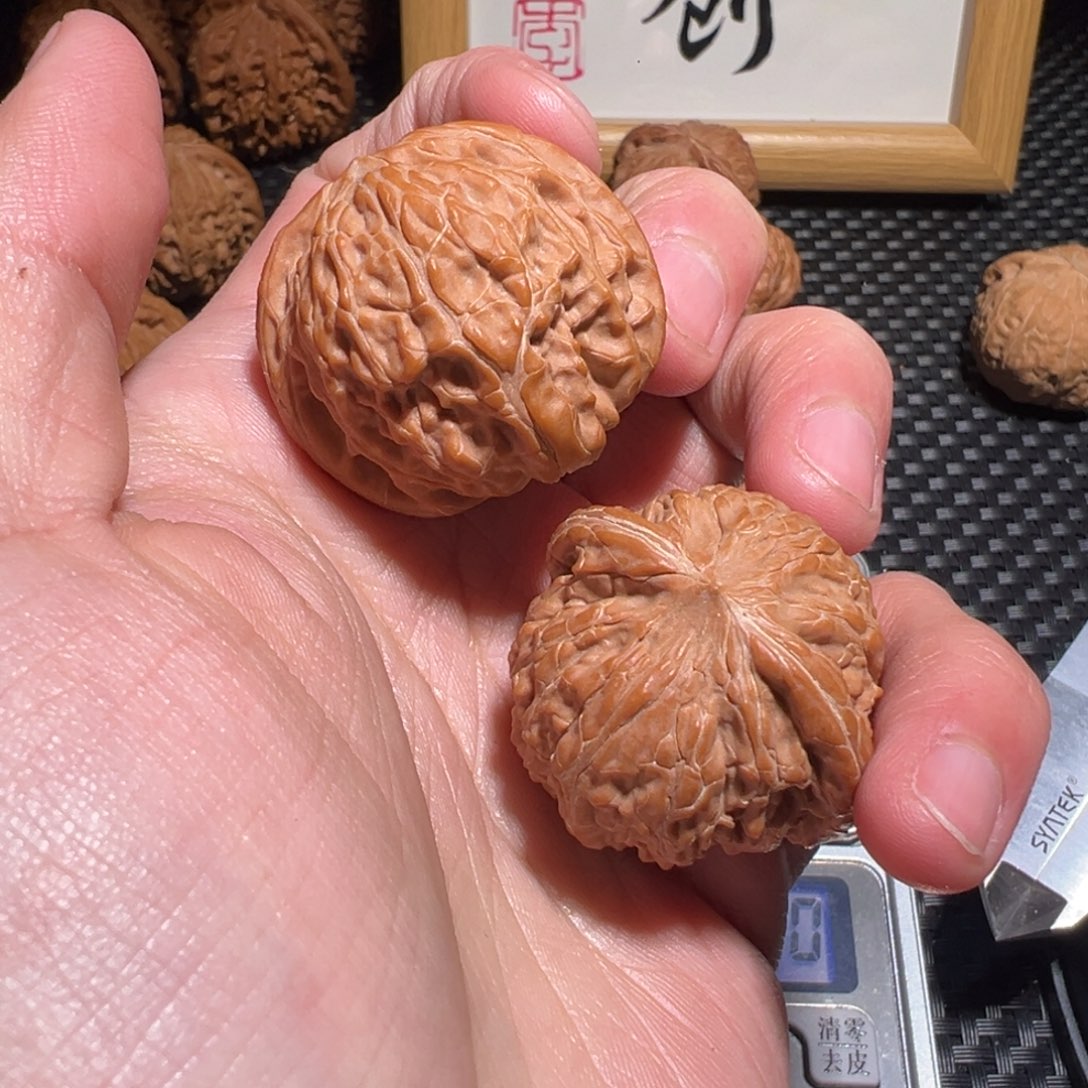 文玩核桃把件欢*_磨盘