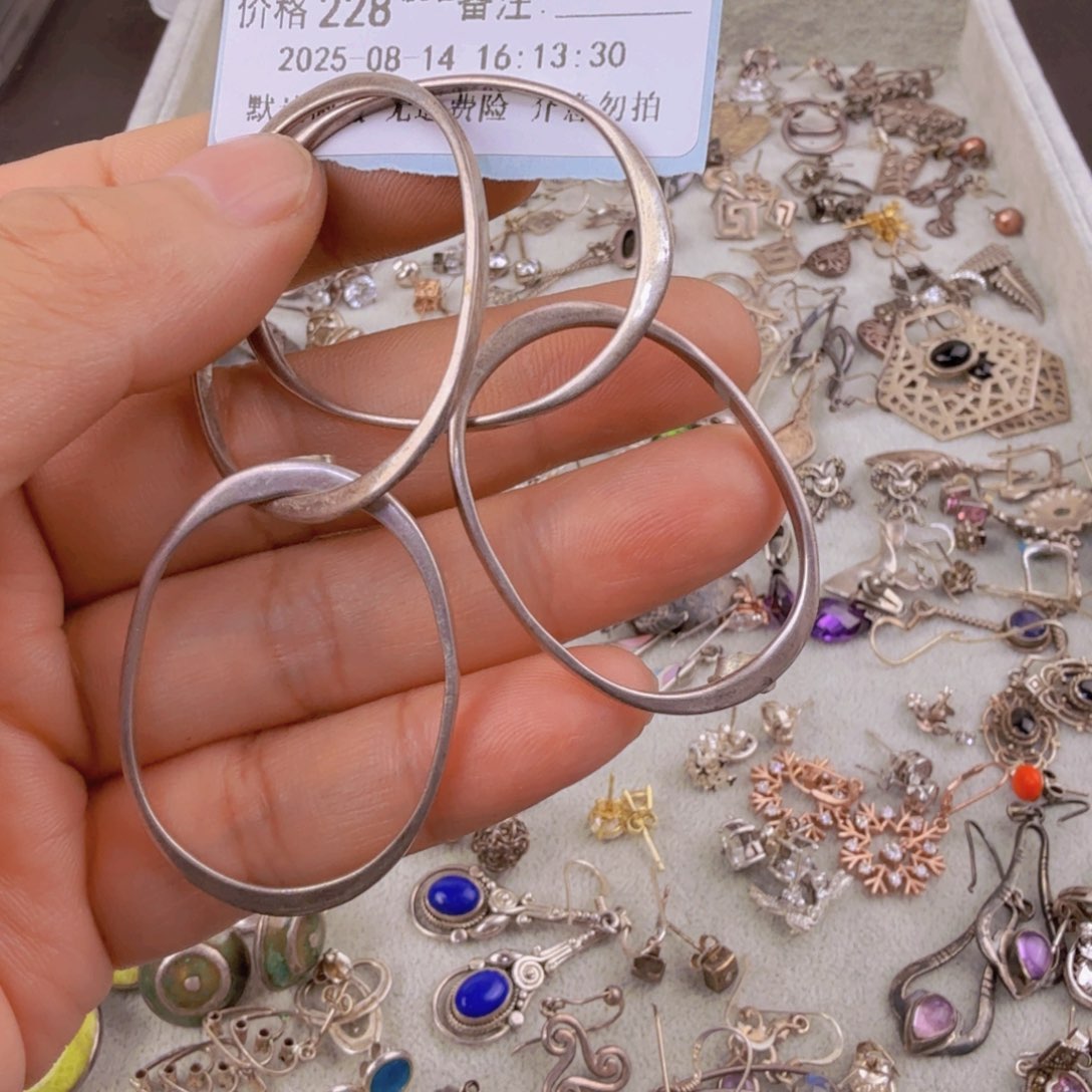 （***备合成碳硅石钛钢合成立方氧化锆钛钢