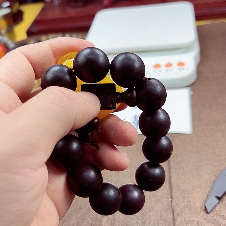 大果紫檀（缅甸花梨）9